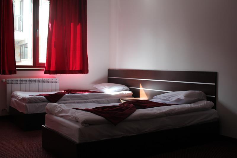 White House Hotel 보로베츠 외부 사진